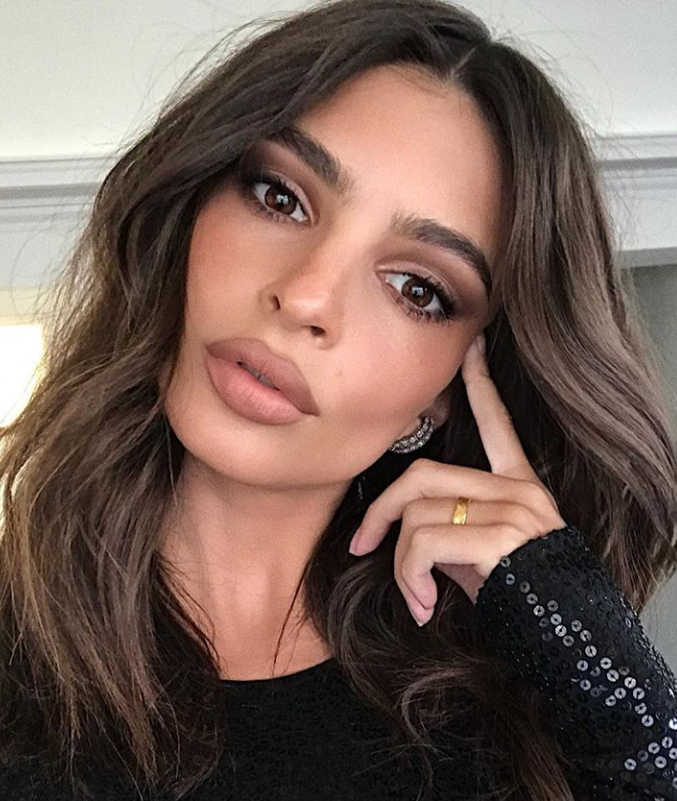 Who made made Emily Ratajkowski's makeup breakdown including lipliner ...